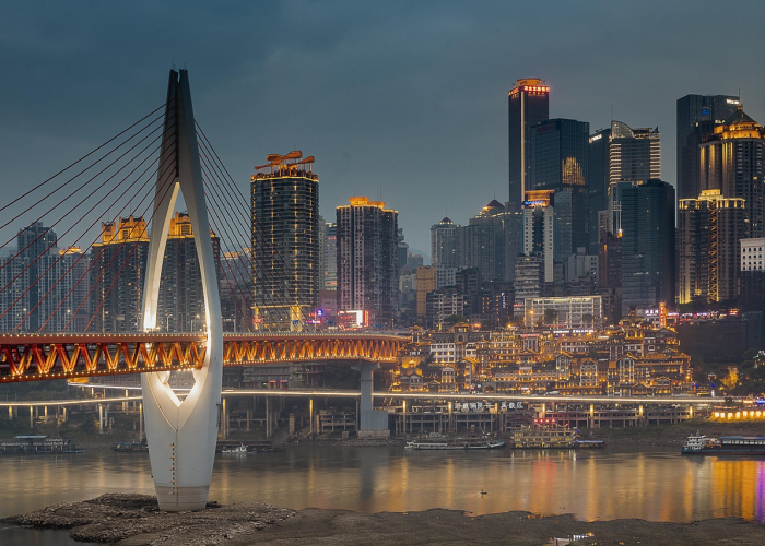 (明朝女神医谈允贤生平简介故事)，怀孕20周胎动在肚脐下面正常吗